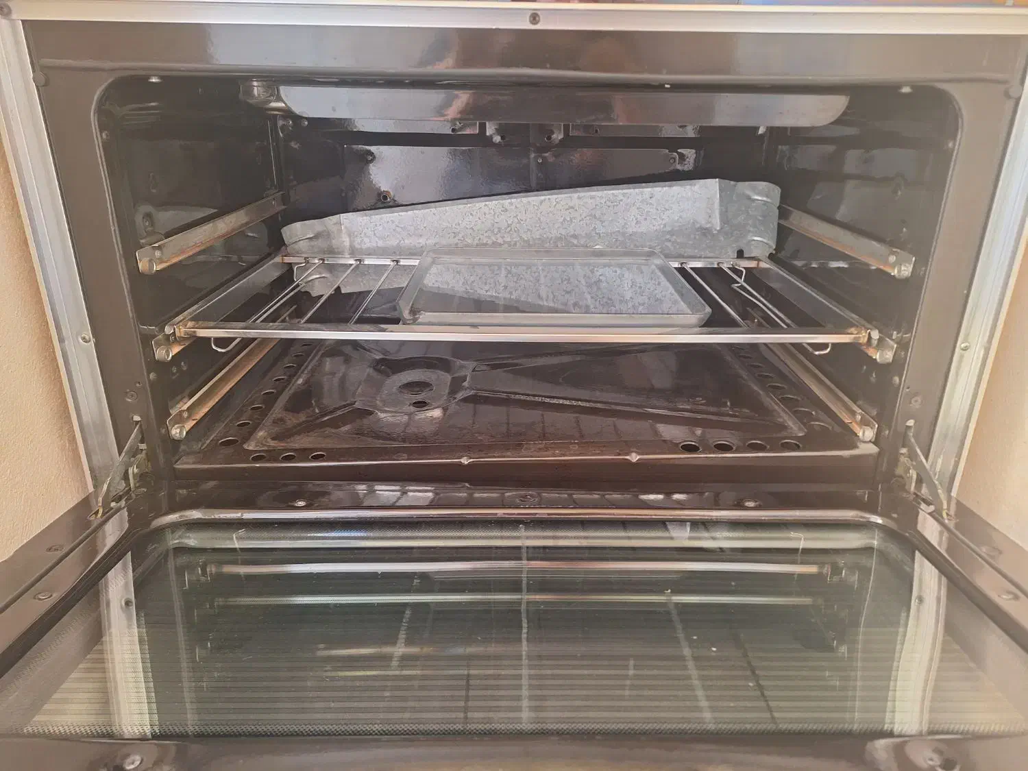 اجاق گاز|اجاق گاز و لوازم برقی پختوپز|صحنه, |دیوار