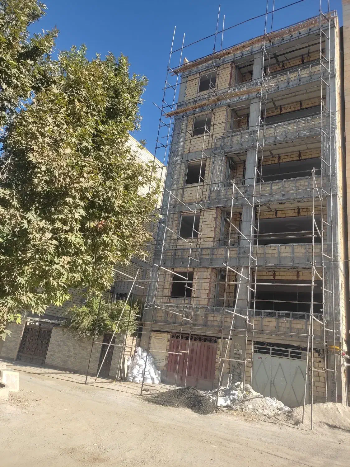 رابیست کاری نور مخفی جوشکاری|خدمات پیشه و مهارت|خرم‌آباد, |دیوار