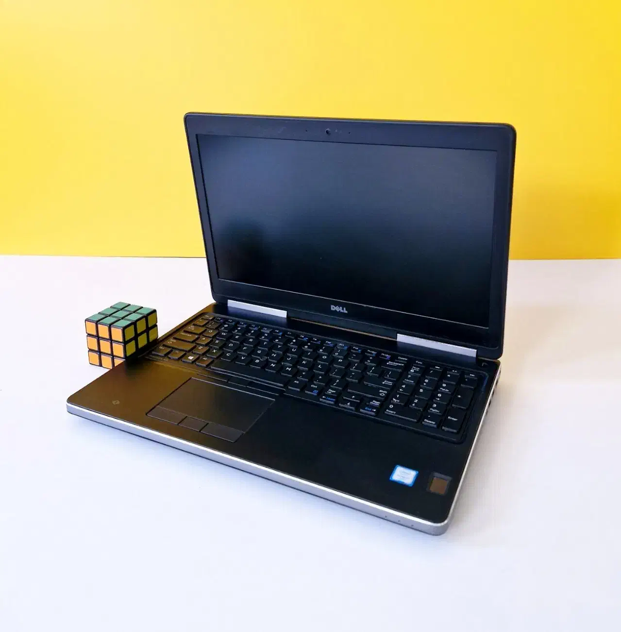 لپ تاپ i7 HQ انویدیا 4G DDR5 در حد آک با لوازم|رایانه همراه|مشهد, فاطمیه|دیوار