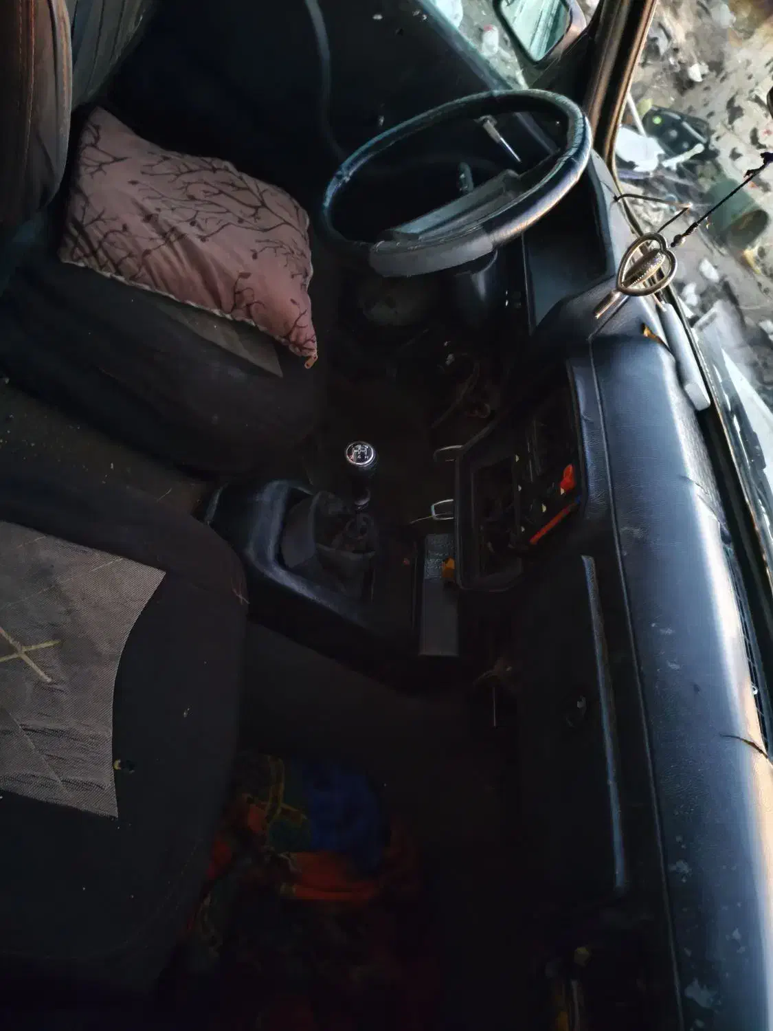 یک دستگاه پیکان وانت مدل ۹۰ دوگانه|خودرو سواری و وانت|دماوند, دماوند|دیوار