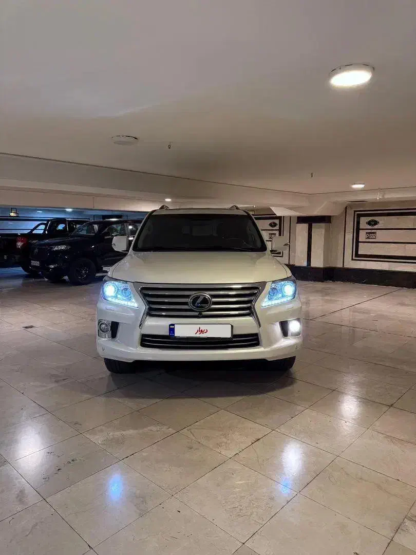 لکسوس LX570  فول عمانی 2013|خودرو سواری و وانت|تهران, ولنجک|دیوار