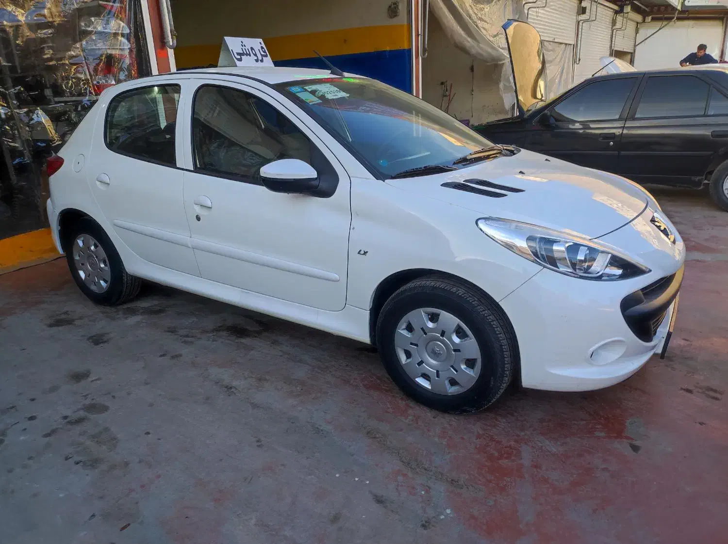 207 مدل 1402بی رنگ در حد|خودرو سواری و وانت|رودهن, |دیوار