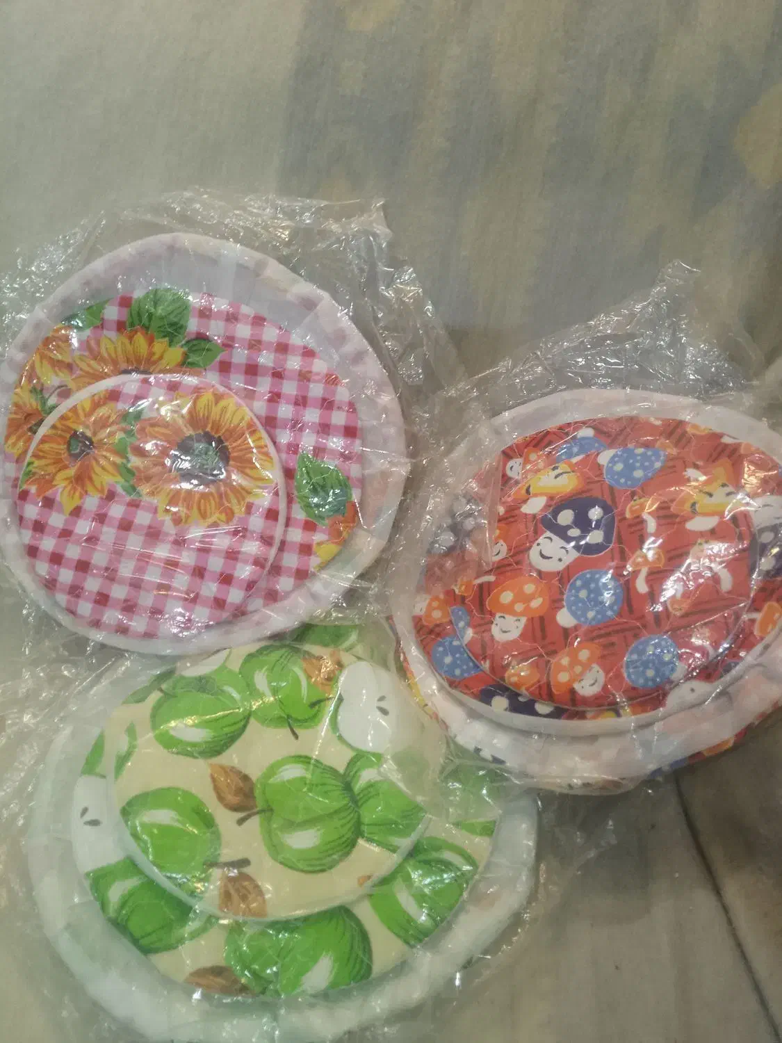 دمکن|سفره، حوله، دستمال آشپزخانه|شاهینشهر, مسکن مهر|دیوار