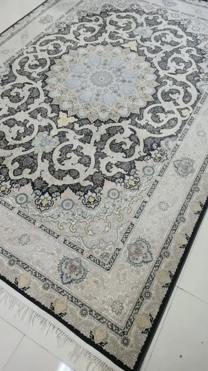 دو تخته فرش9متری 1200شانه تراکم3600|فرش|ایلام, |دیوار