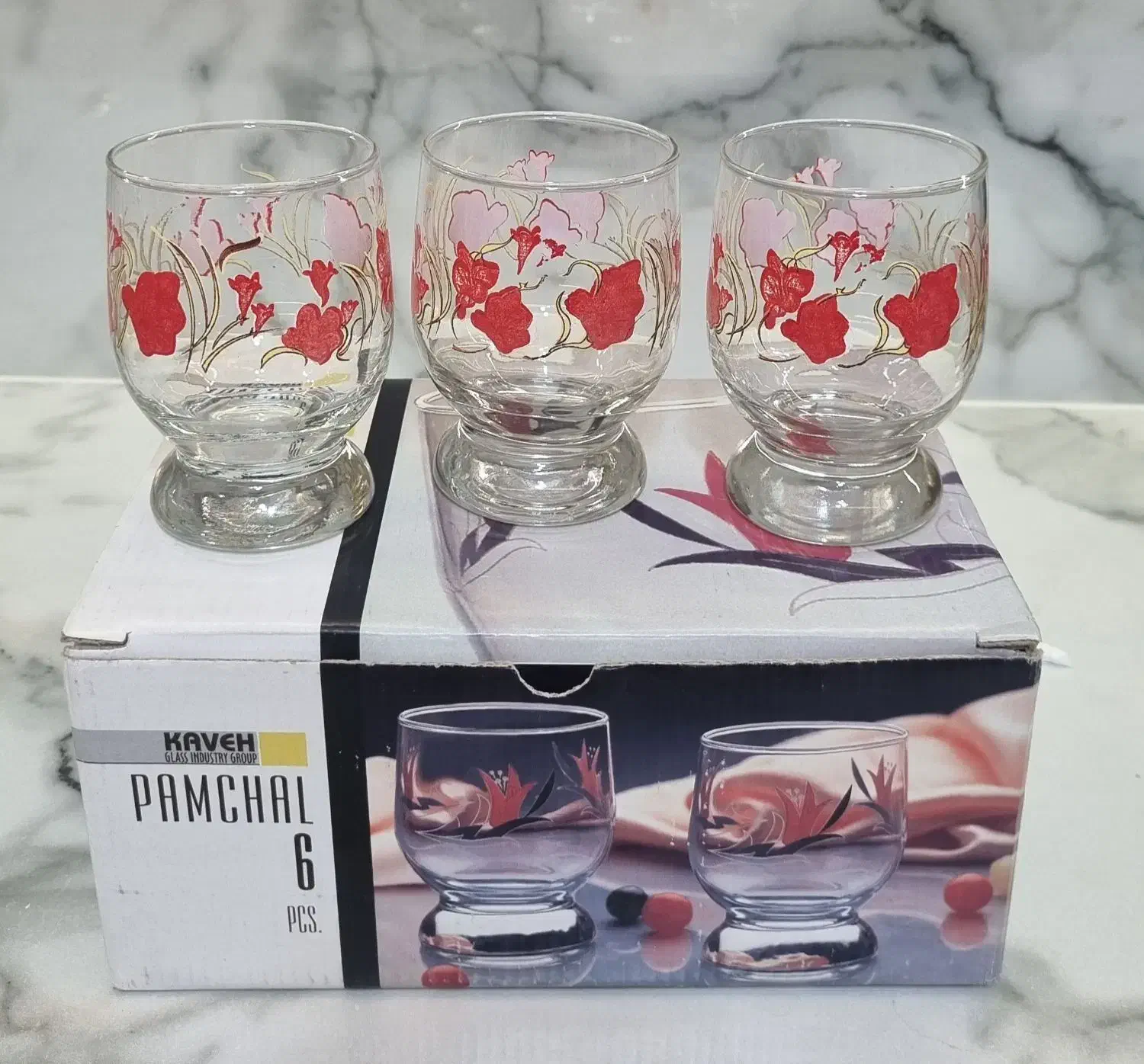 لیوان|ظروف سرو و پذیرایی|قائن, |دیوار