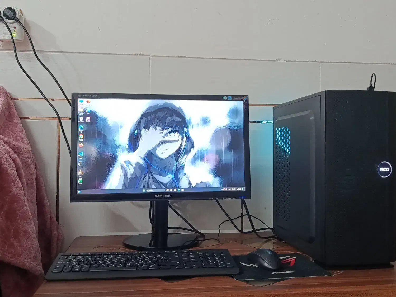 سیستم گیمینگ|رایانه رومیزی|نجف‌آباد, قلعه سفید|دیوار