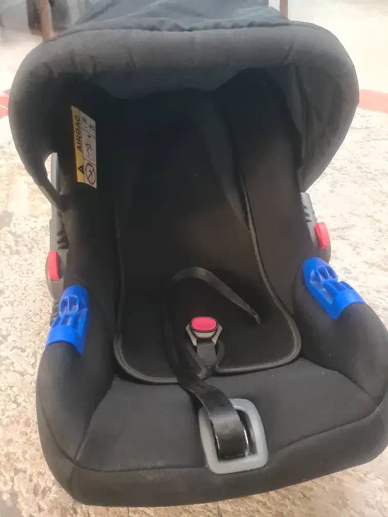 صندلی ماشین و‌کریر کودک برند آنجل|تخت و صندلی بچه|تهران, جنت‌آباد جنوبی|دیوار