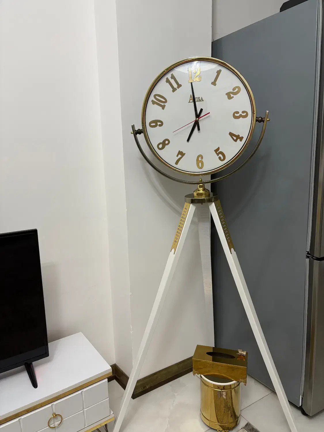 ساعت ایستاده|ساعت دیواری و تزئینی|لنگرود, |دیوار