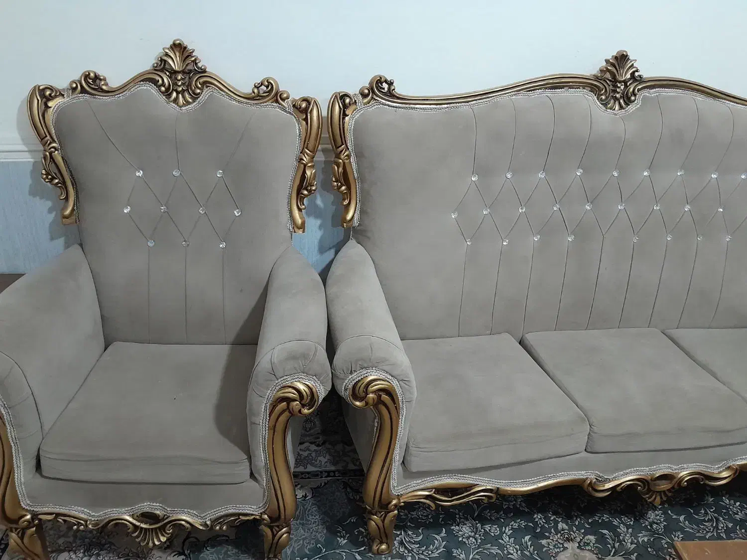 مبل سلطنتی هفت نفره با چوب گردو|مبلمان خانگی و میز عسلی|شیرینسو, |دیوار