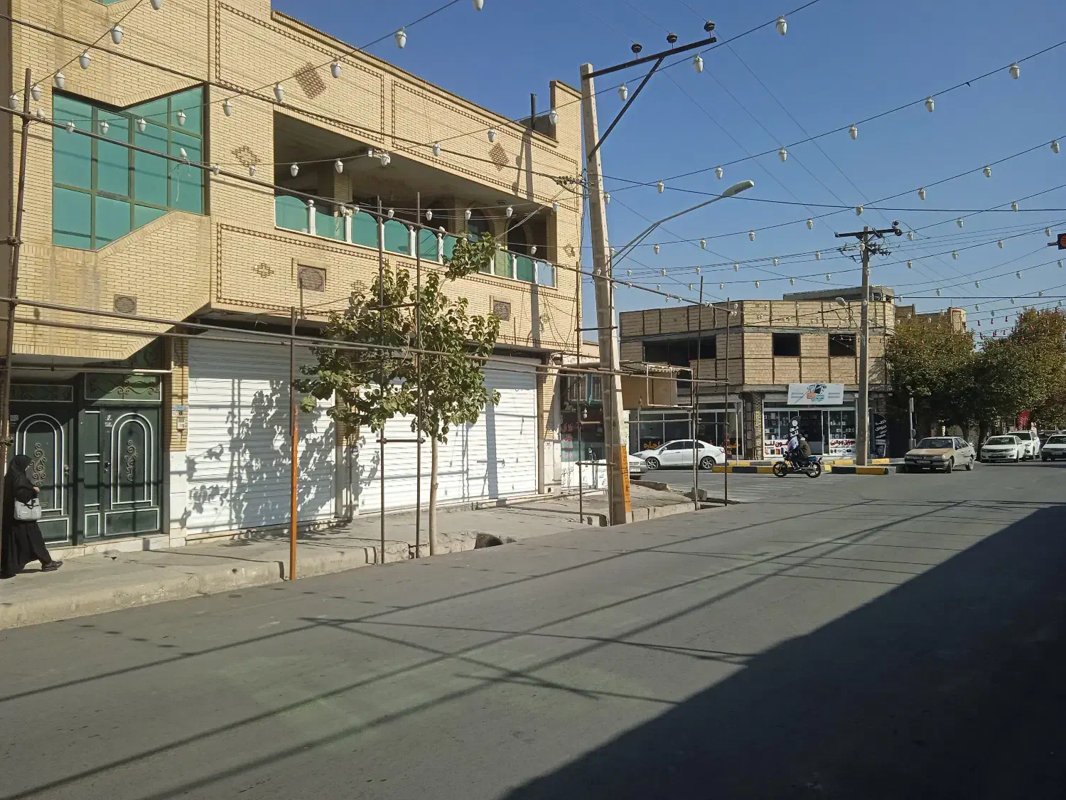 اجاره مغازه۱۷۰متری با موقعیت بسیارخوب|اجارهٔ مغازه و غرفه|نجف‌آباد, باغ ملی|دیوار