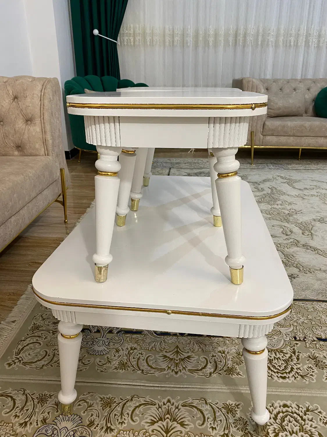 جلومبلی کاملا نو زیرقیمت|مبلمان خانگی و میز عسلی|سنندج, |دیوار