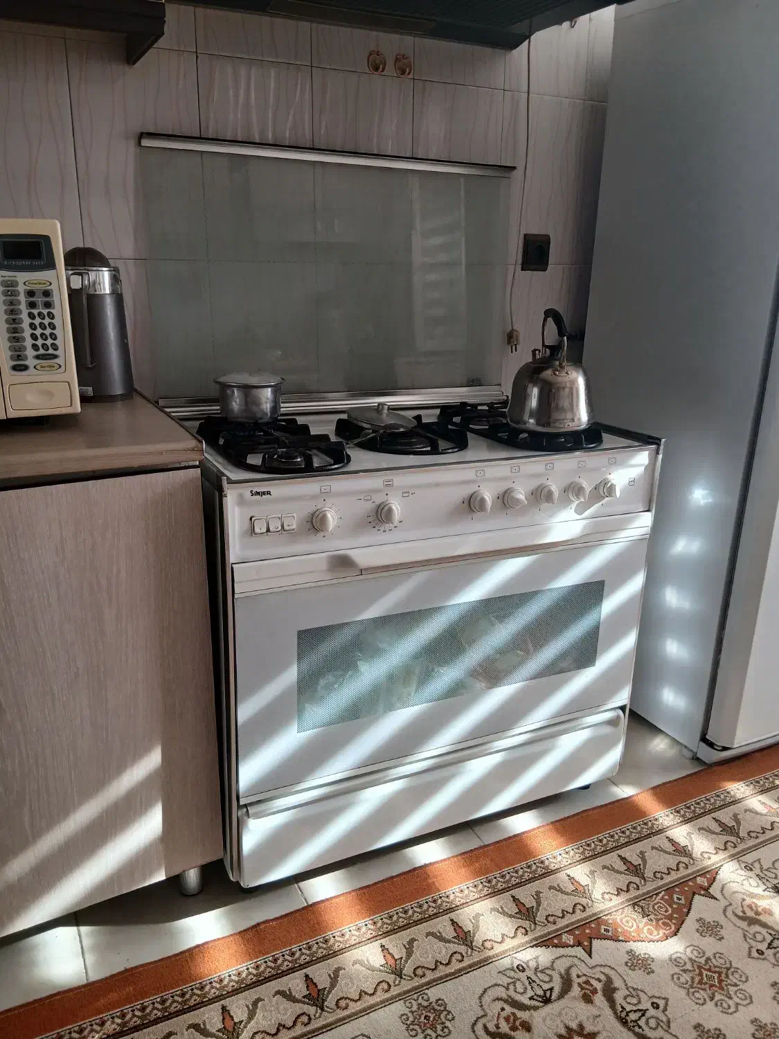 کابینت درب ام دی اف بدنه فلزی همراه اجاق گاز فردار|اجاق گاز و لوازم برقی پخت‌وپز|خرمدره, |دیوار