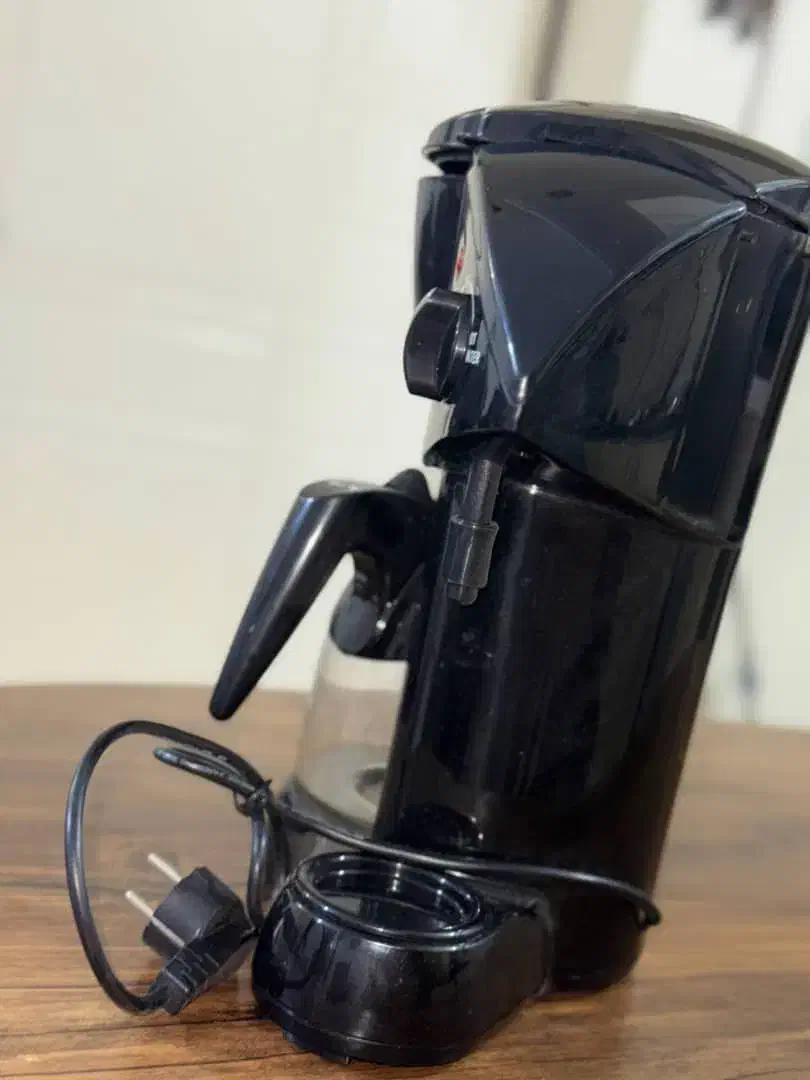 دو عدد فرش 6متری جفت یک عدد فرش 4متری|فرش|کیش, |دیوار