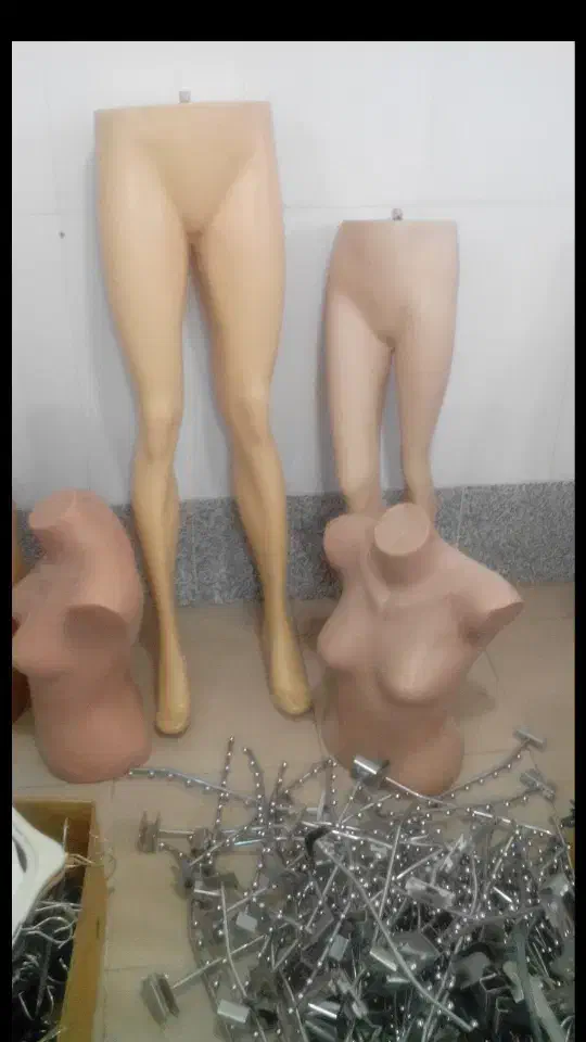 مانکن، اتاق پرو، آویز  و میله رگال|حراج|خوی, |دیوار