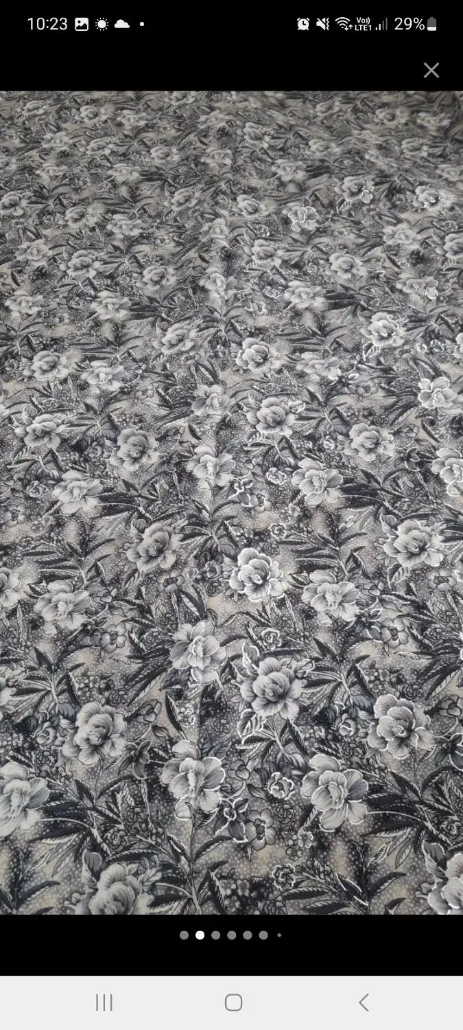 پارچه چادری و تونیک|لباس|اندیشه, اندیشه فاز ۱|دیوار