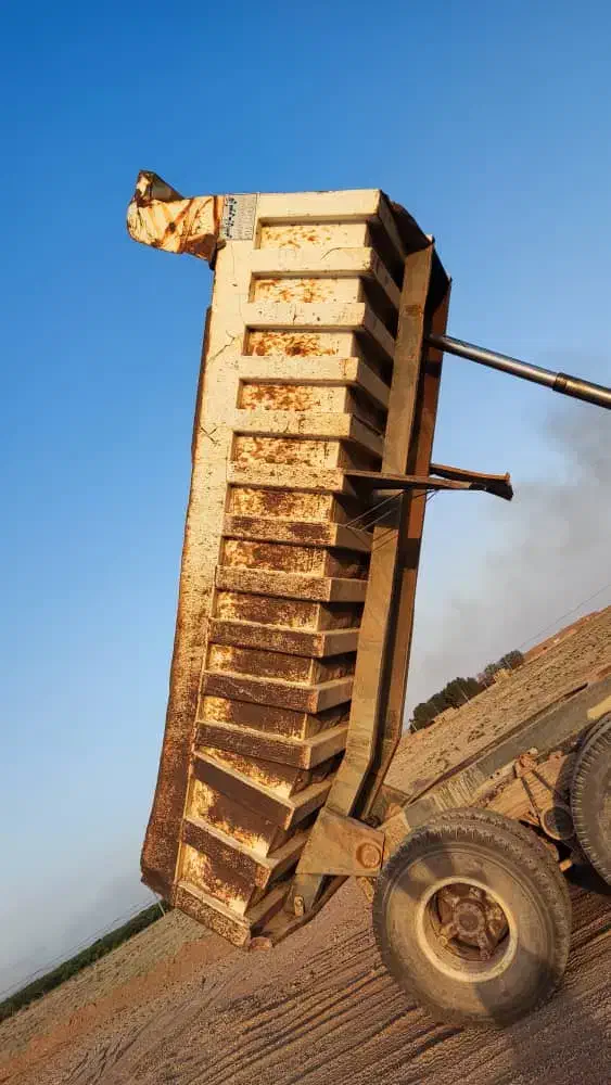 اتاق کمپرس ده چرخ مخصوص معدن نبشی کشی وشوت دار|خودرو سنگین|تربت جام, شاد|دیوار