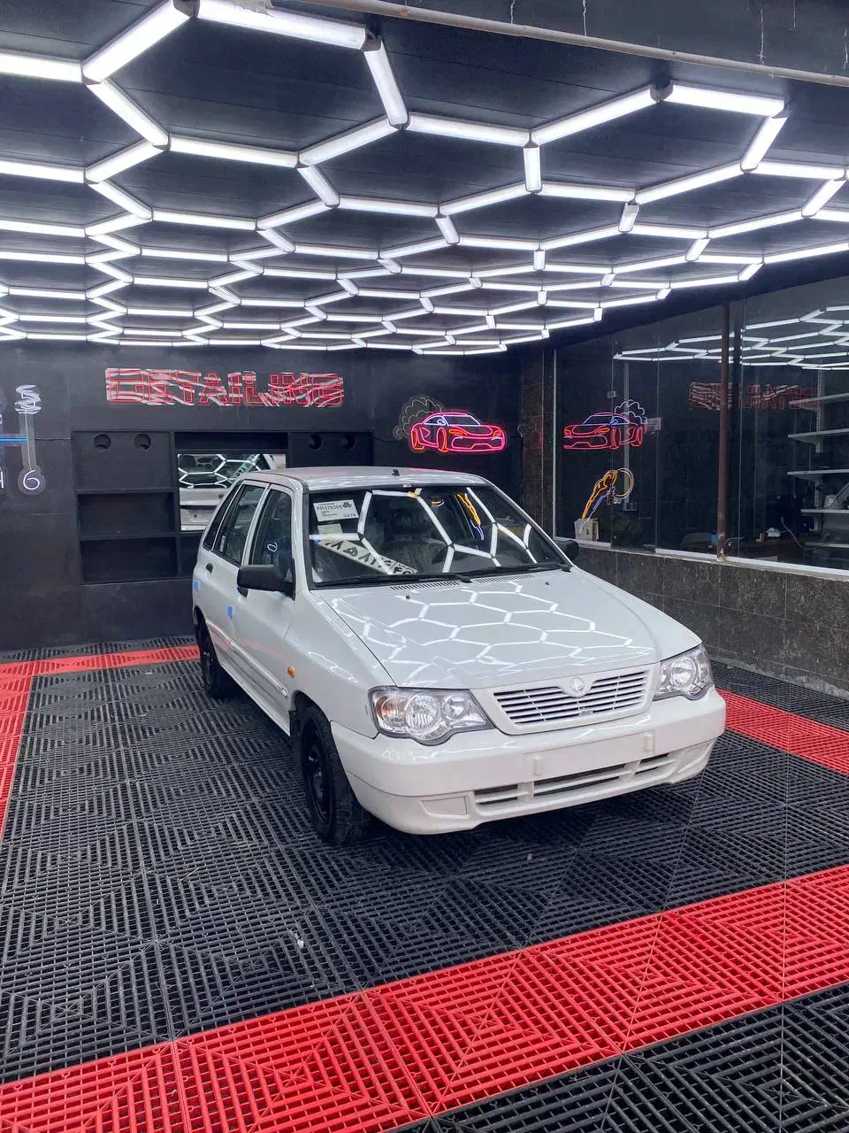 111 مدل 93|خودرو سواری و وانت|رشت, لاکان شهر|دیوار