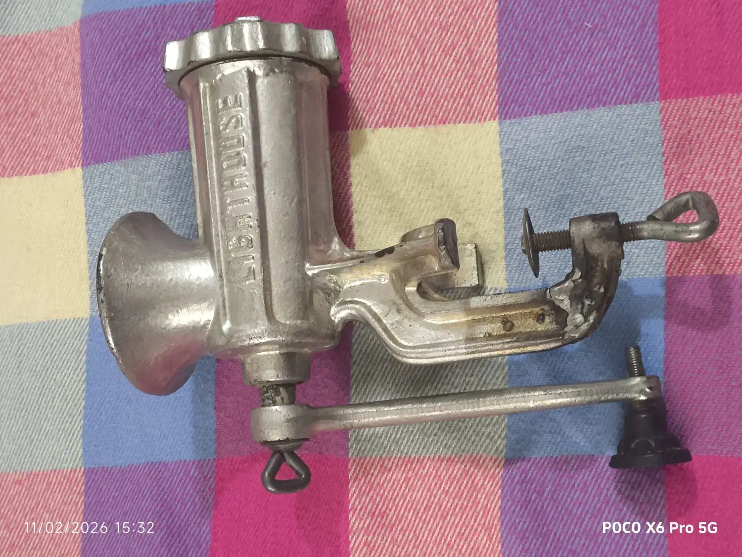 چرخ گوشت دستی|ظروف پخت‌وپز|کرمانشاه, |دیوار