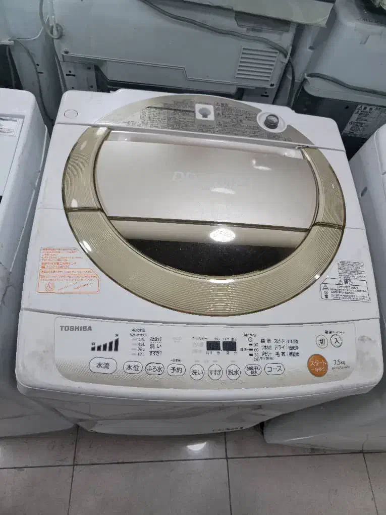 لباسشویی توشیبا ژاپنی در حد نو وارداتی تمیز|ماشین لباسشویی و خشککن لباس|شوشتر, |دیوار
