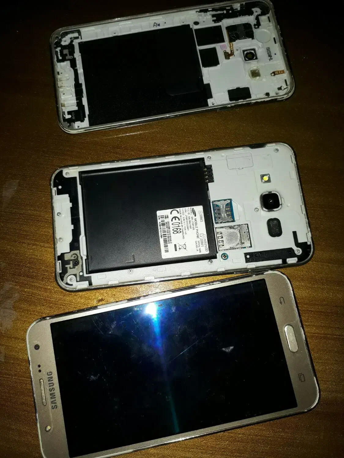 باطری  موبایل و دو عدد برد سامسونگ j7|لوازم جانبی موبایل و تبلت|رشت, شهرک قدس|دیوار