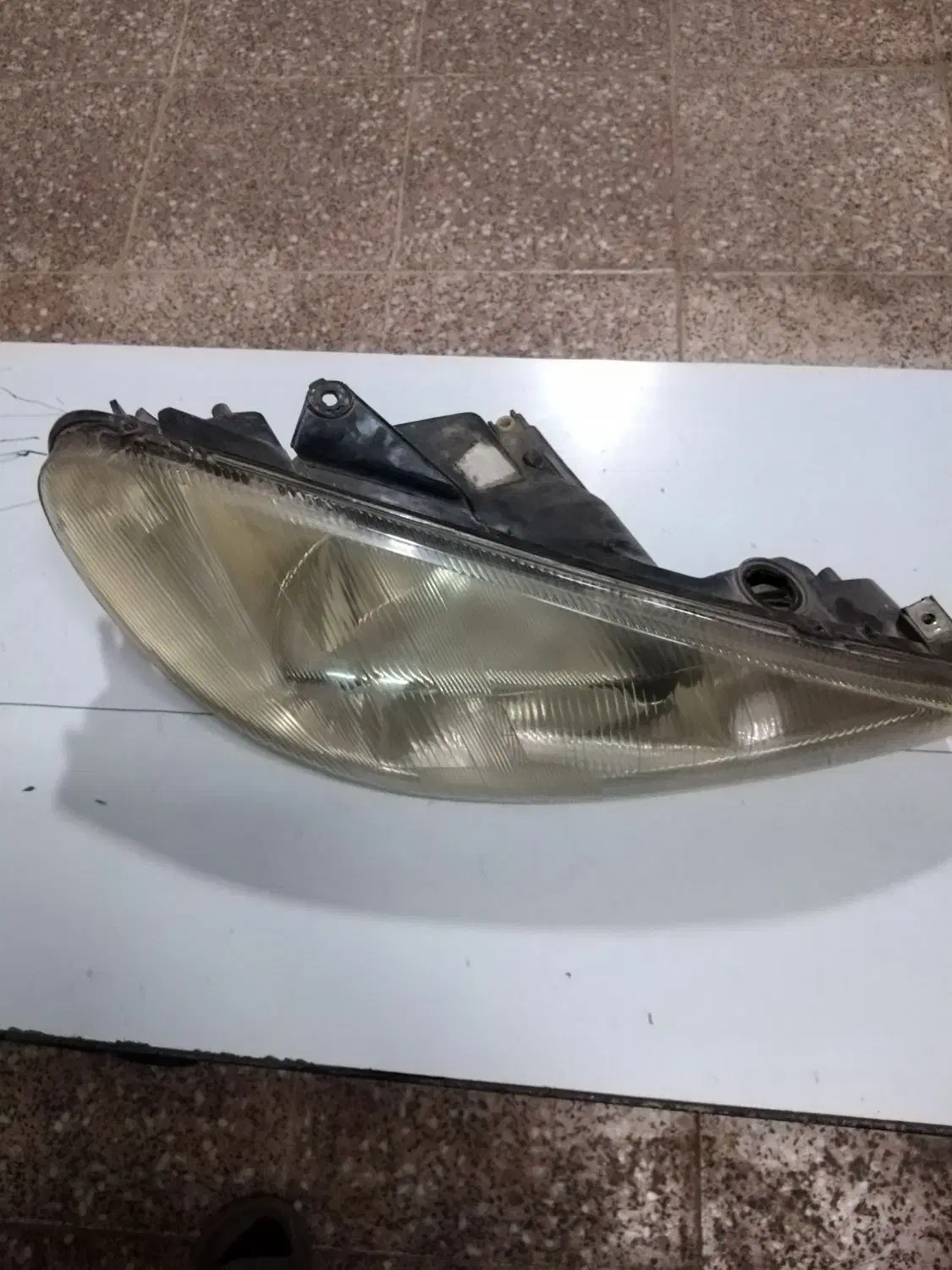 چراغ|لامپ و چراغ|شیراز, زرهی|دیوار