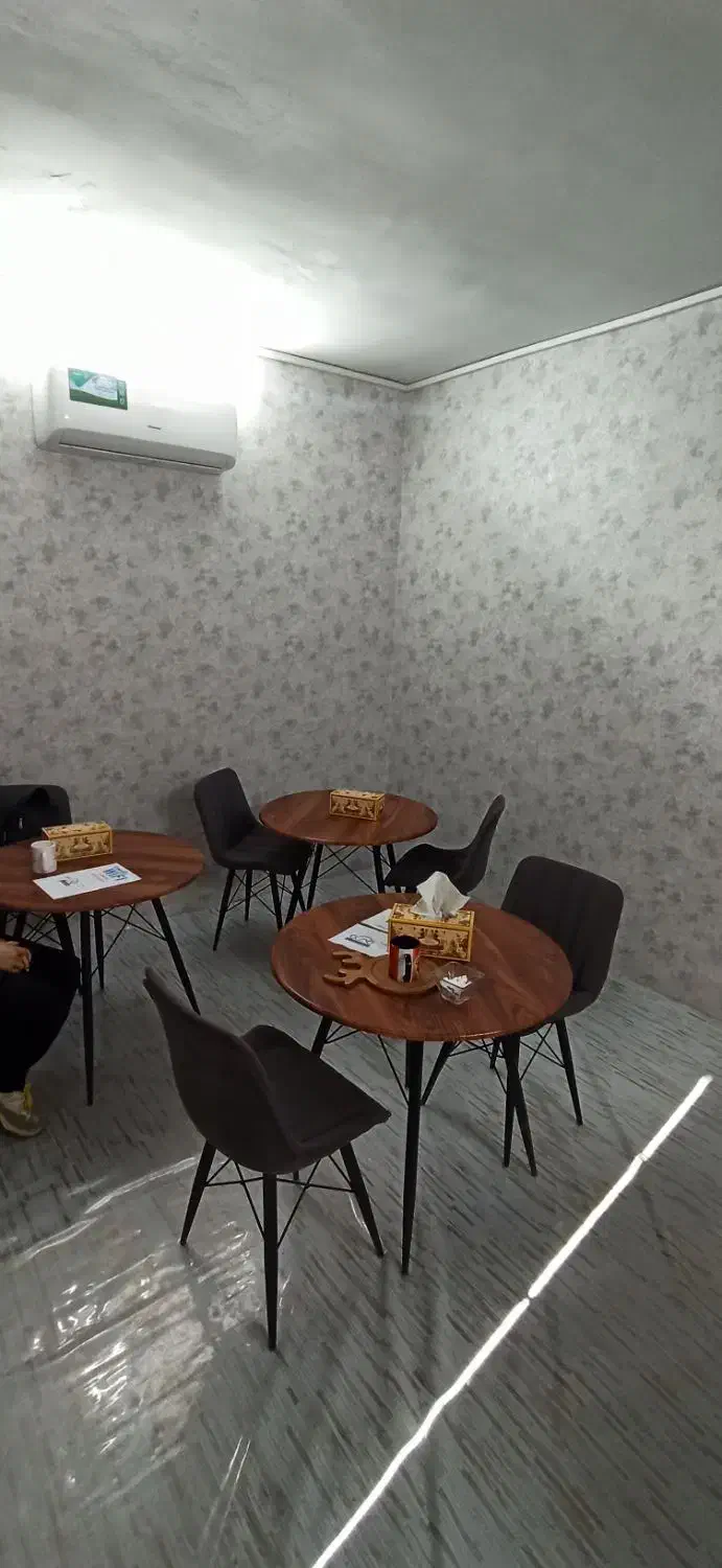 استخدام نیروی خانم (منشی)|استخدام اداری و مدیریت|خمین, |دیوار