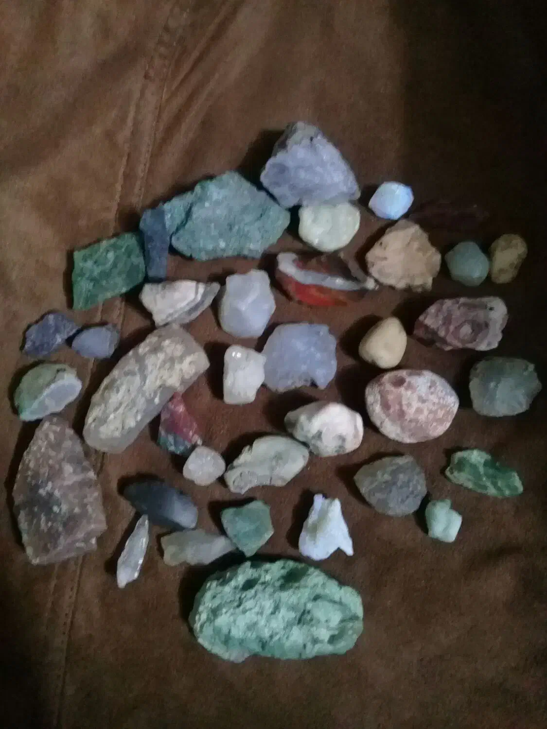 سنگ های قیمتی تراش نخورده|جواهرات|مشهد, شیرودی|دیوار