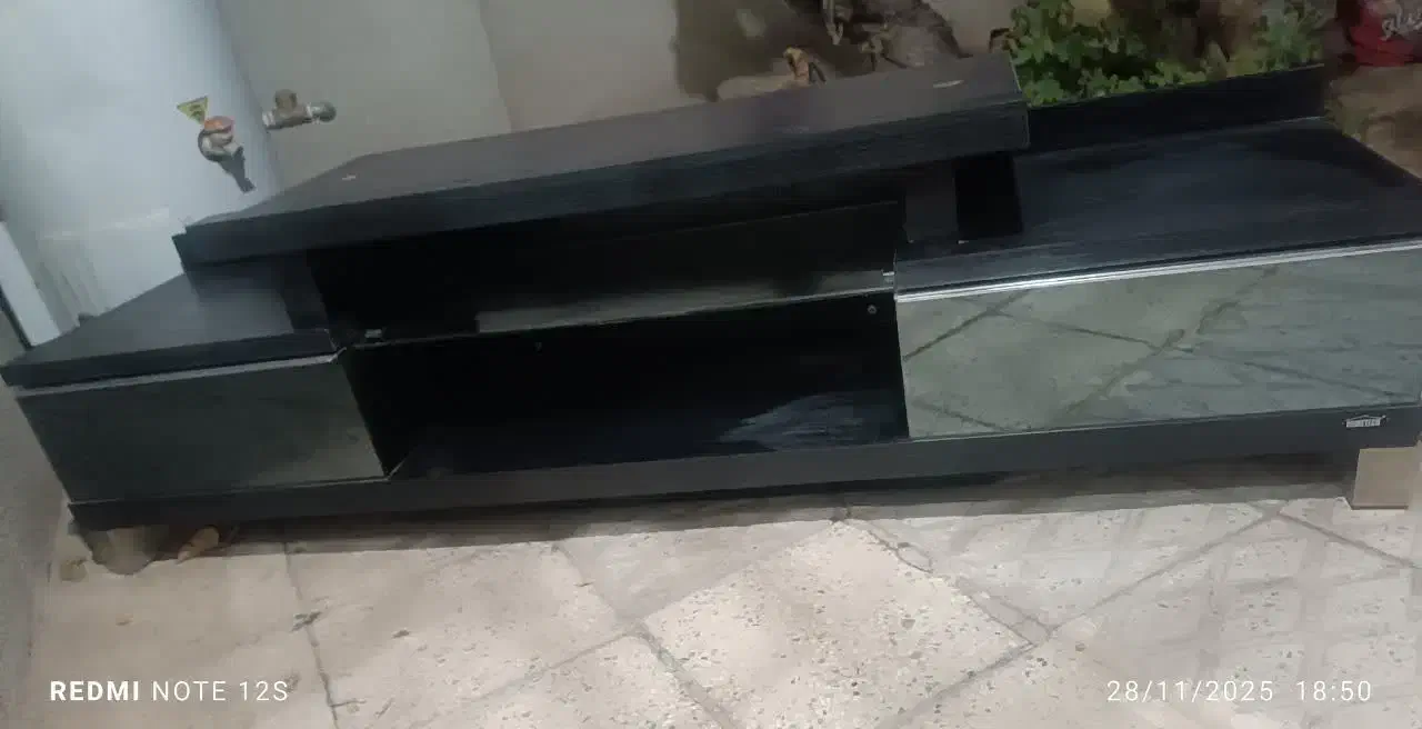 میز تلویزیون چوبی سالم|میز تلویزیون|خرمدره, |دیوار