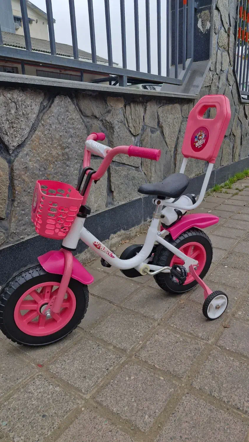 سه چرخه تاشو|اسباببازی|رشت, فلسطین|دیوار