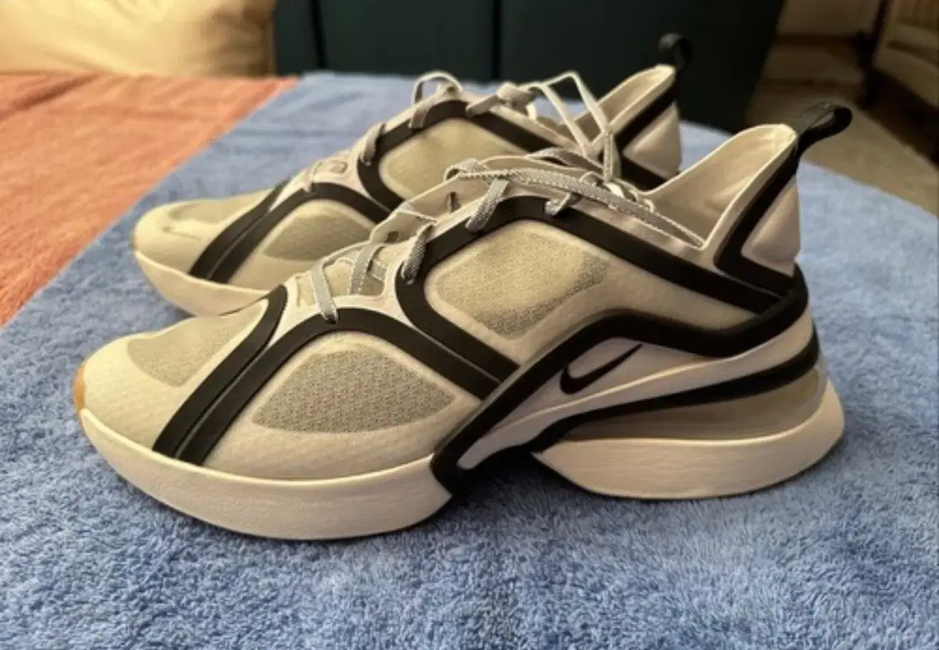 کتونی nike airmax|کیف، کفش، کمربند|تهران, تجریش|دیوار