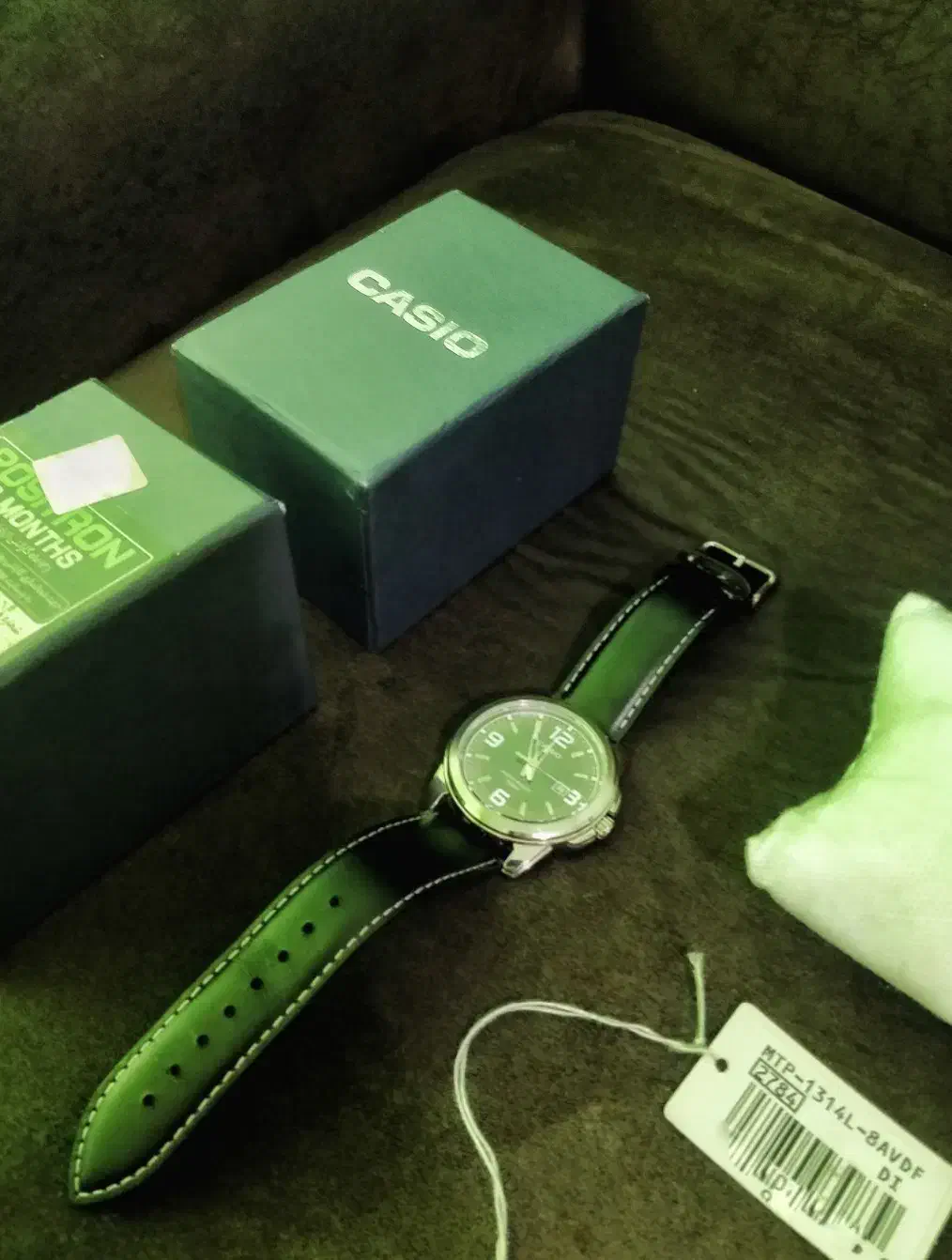 ساعت مچی چرم کاسیو Casio|ساعت|تهران, گلستان (شهرک راه آهن)|دیوار