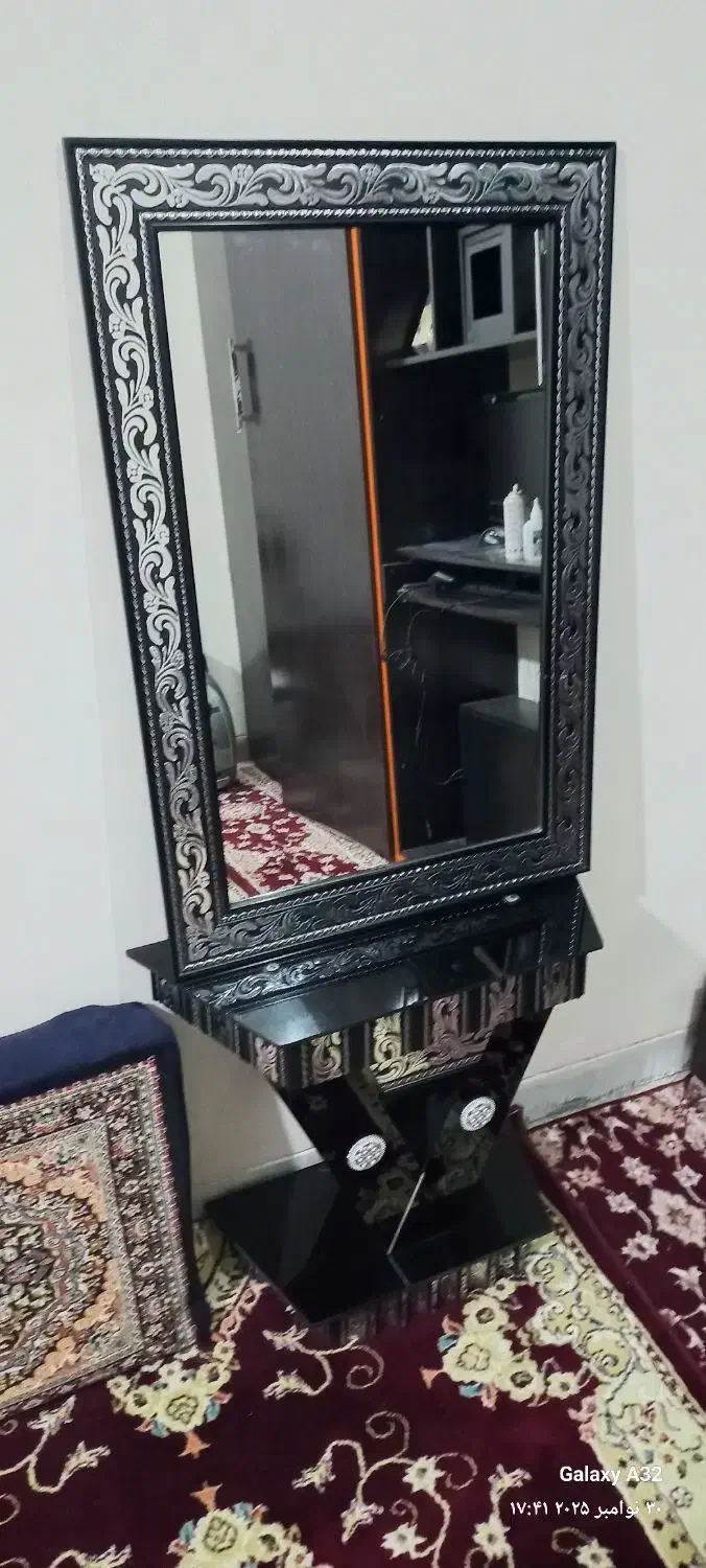 آینه|بوفه، ویترین، کنسول|بهار, |دیوار