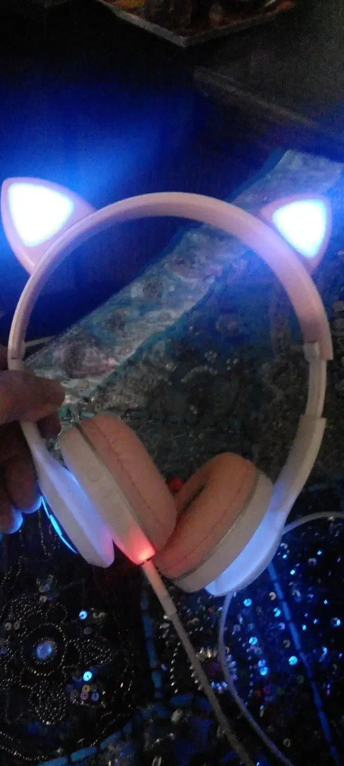 هدفون بچگانه گربه ای  بلوتوث  و رم میخوره .|لوازم جانبی موبایل و تبلت|اراک, |دیوار