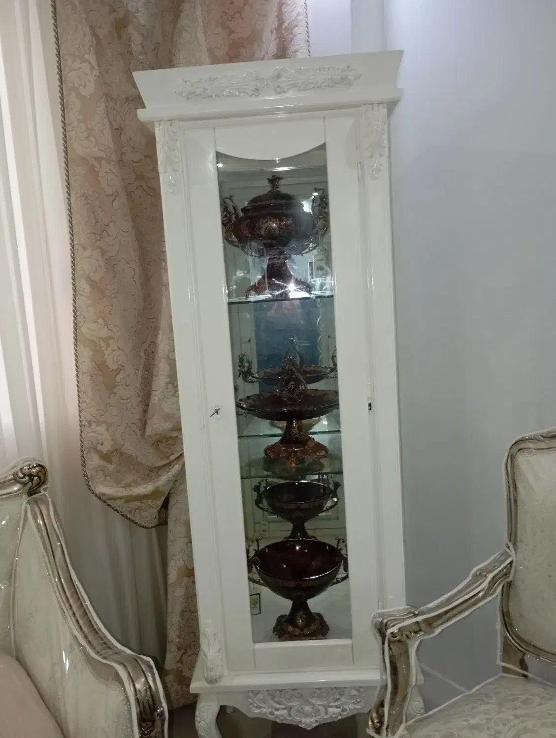 فروش فوری گنجه در حد نو|بوفه، ویترین، کنسول|مشهد, چهارچشمه|دیوار