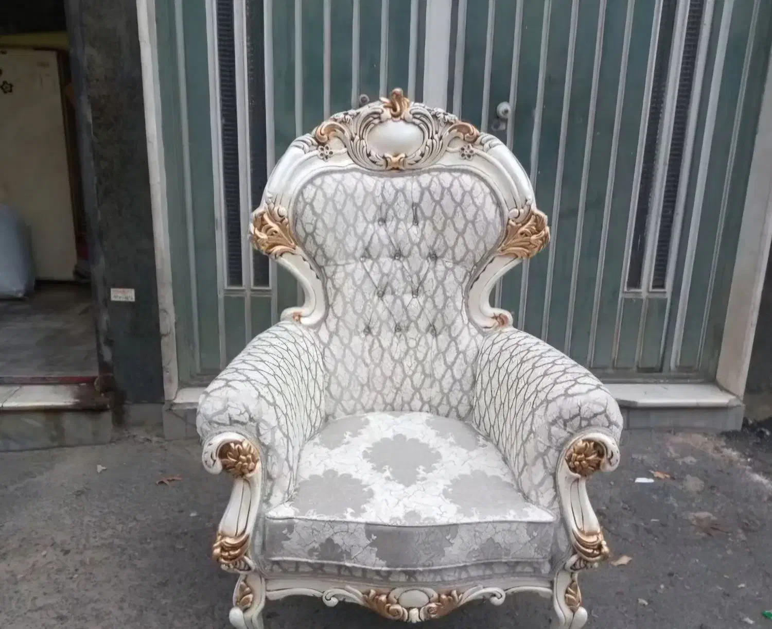 تعمیرات مبل تخصصی|خدمات پیشه و مهارت|آمل, |دیوار