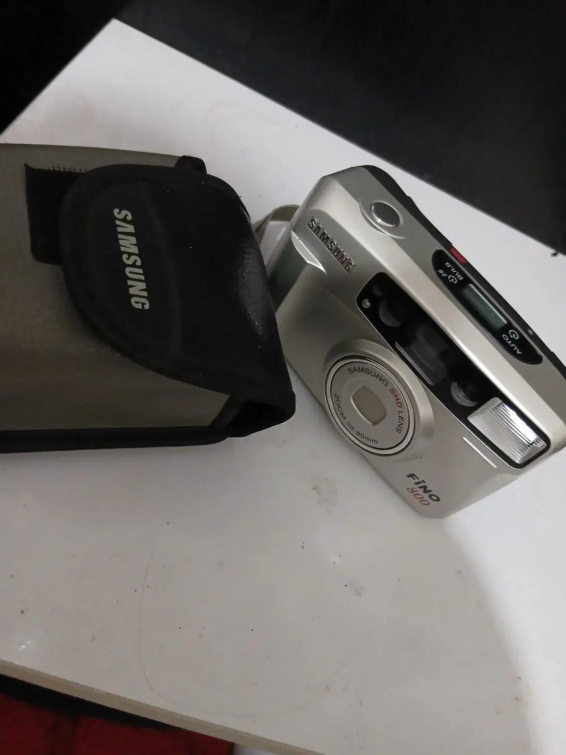 دوربین عکاسی قدیمی سامسونگ. نو اصل بدونه خط وخش|دوربین عکاسی و فیلم‌برداری|ری, دیلمان|دیوار