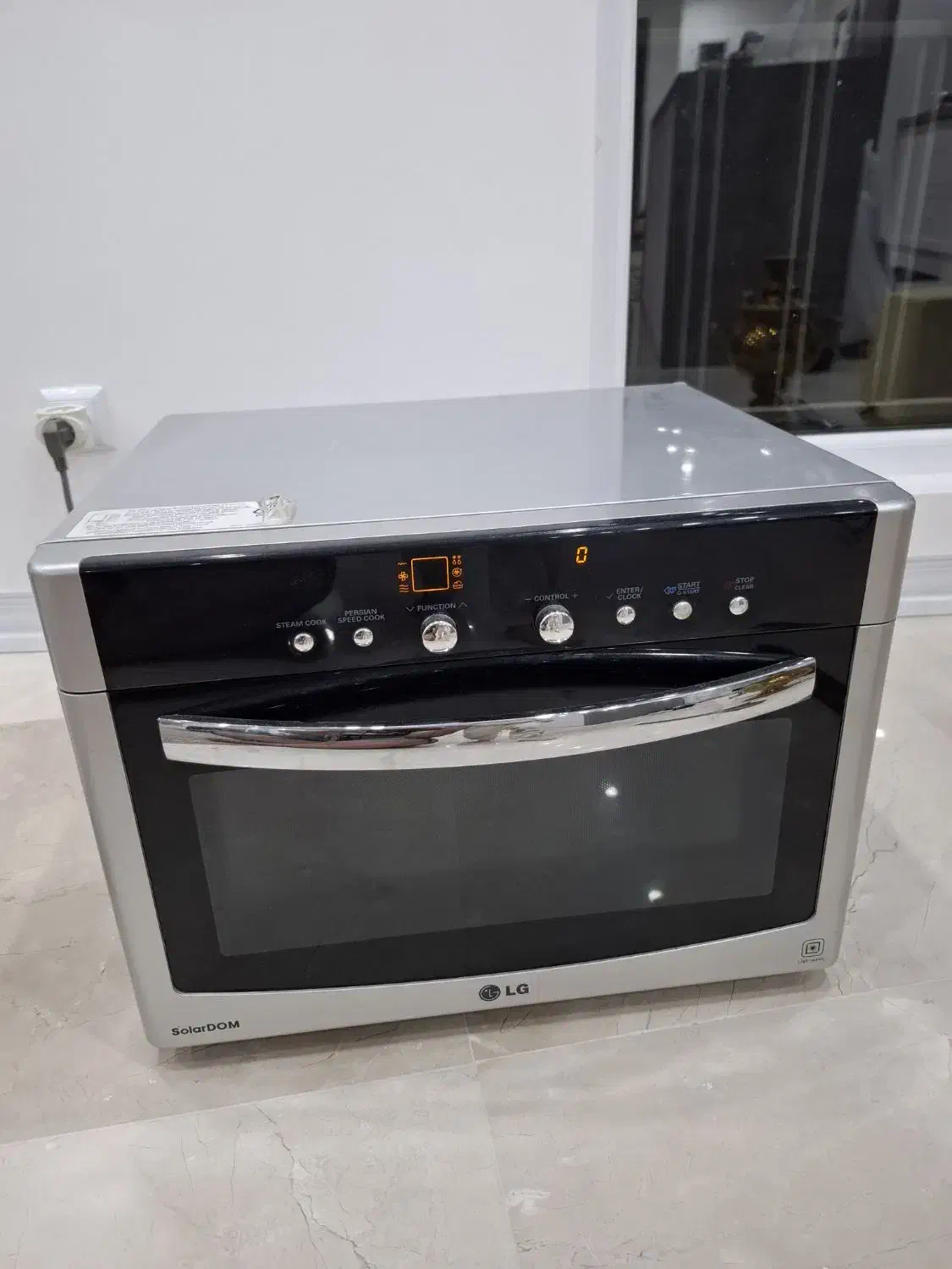 مایکروفر الجی سولاردم|اجاق گاز و لوازم برقی پخت‌وپز|تهران, شهرک نفت|دیوار