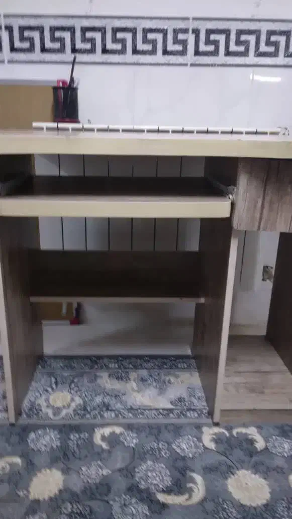 میز کامپیوتر در حد نو ام دی اف|میز تحریر و کامپیوتر|قم, پردیسان|دیوار