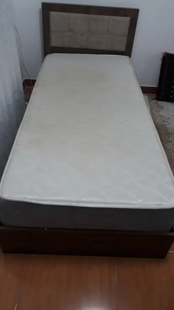 تخت یک نفر|تخت و سرویس خواب|رشت, لاکان شهر|دیوار