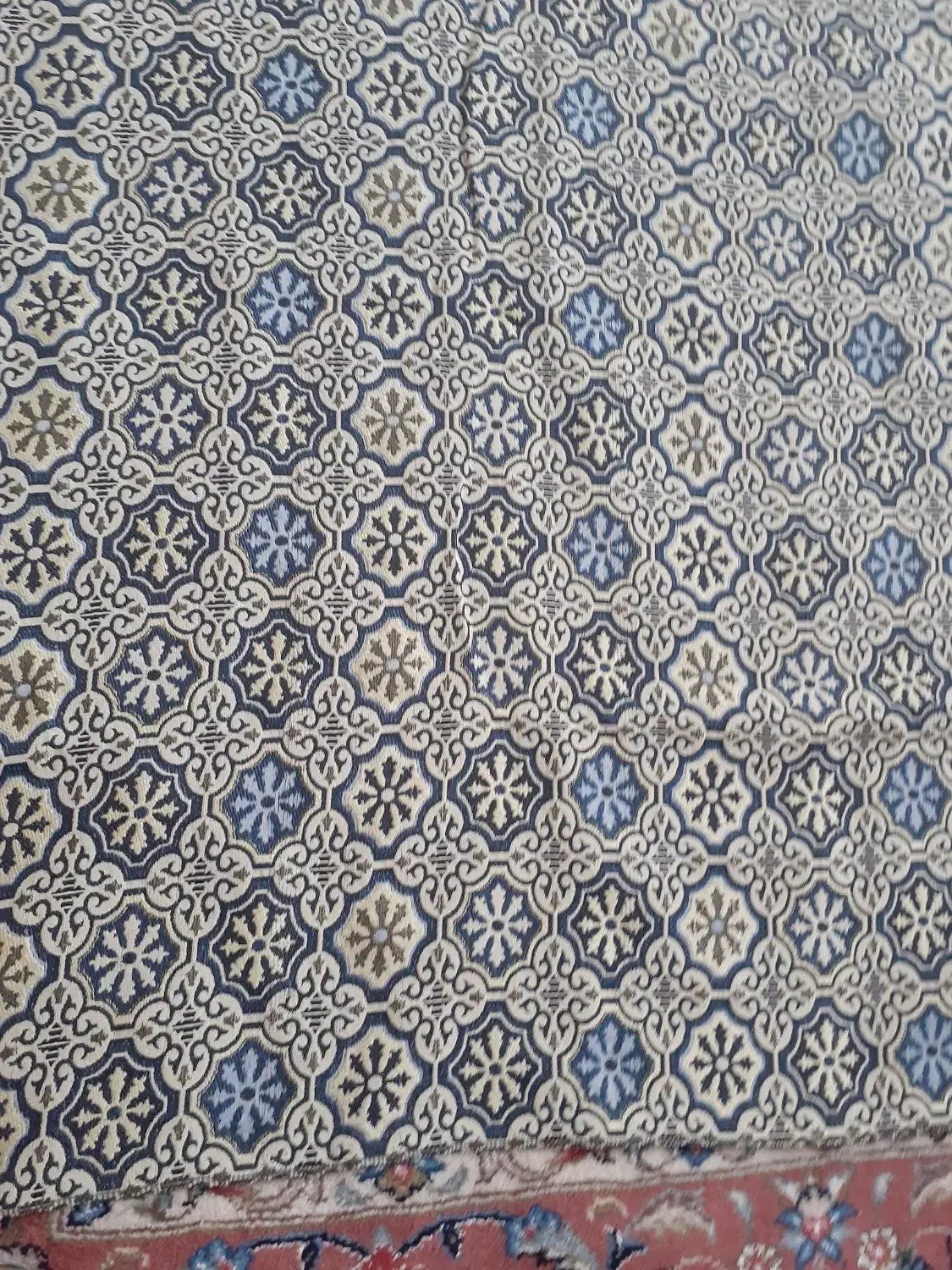 روفرشی|روفرشی|همدان, |دیوار