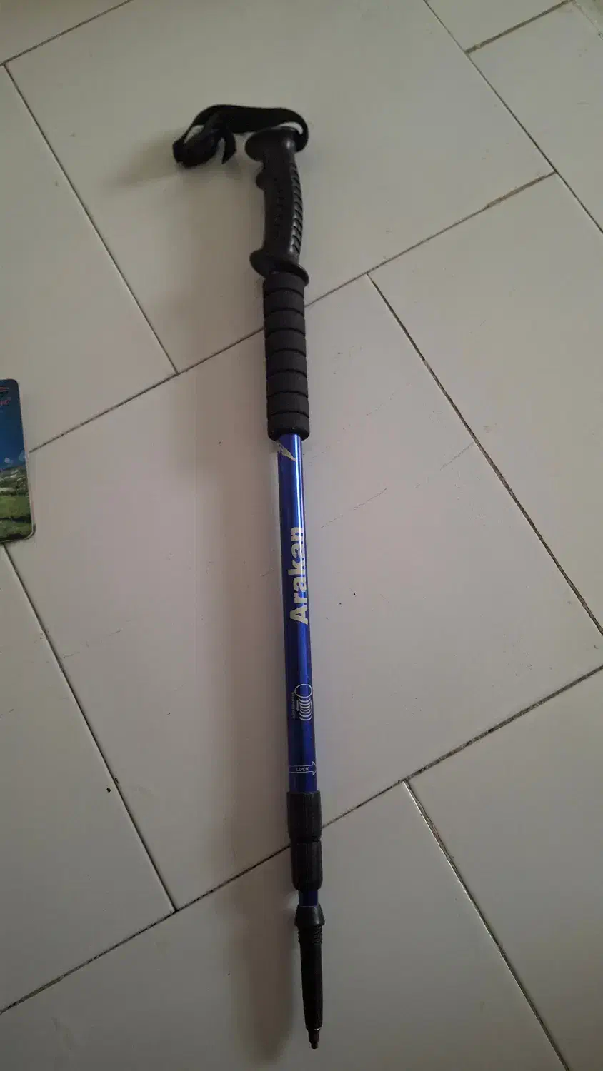 عصای کوهنوردی|کوهنوردی و کمپینگ|رشت, آزادگان|دیوار