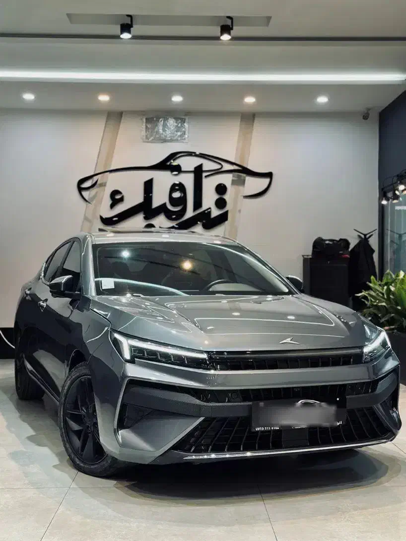 kmc j7 مدل 1402 کمکار|خودرو سواری و وانت|مشهد, دانشجو|دیوار