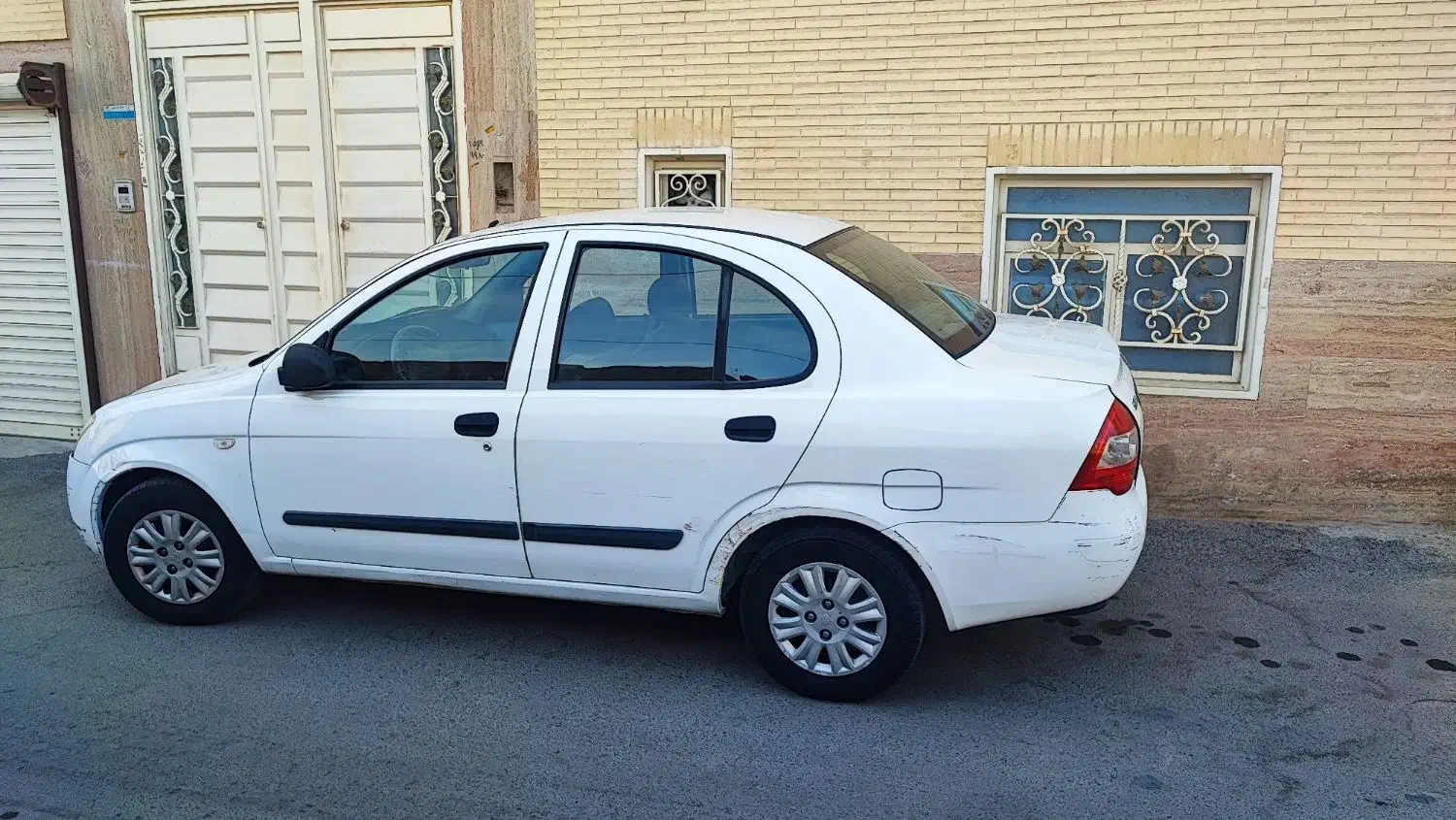 ماشین تیبا مدل 1395|خودرو سواری و وانت|یزد, |دیوار