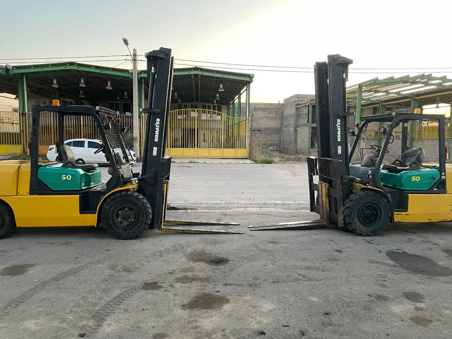 اجاره لیفتراک ۵تن|خدمات حمل و نقل|باوی, |دیوار