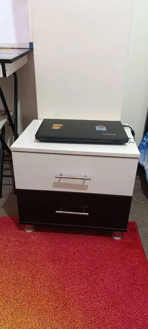 سرویس خواب شامل کمد تخت عسلی در حد|تخت و سرویس خواب|شهریار, شهرک وائین|دیوار