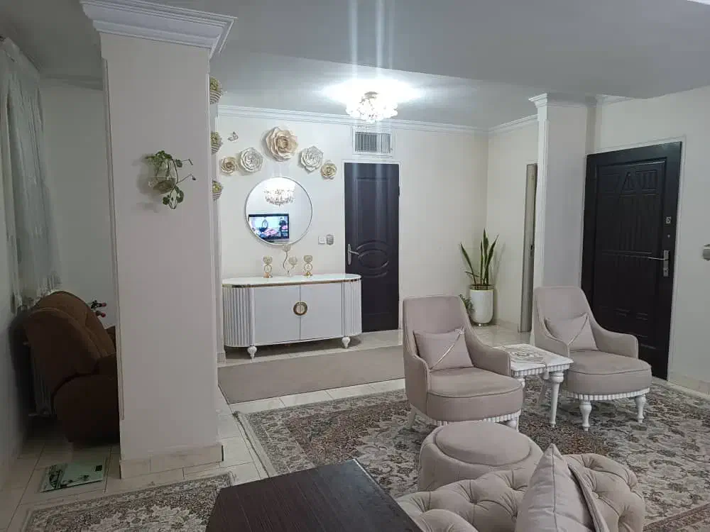 ۱۱۰متر با پارکینگ خ ولی عصر امیریه مختاری