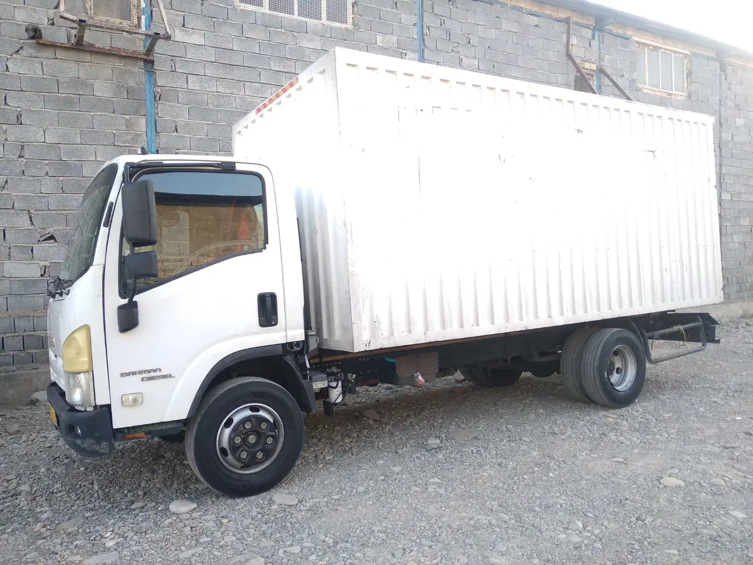 خاور ایسوزو6تنP700مدل ۹۷سالم|خودرو سنگین|جیرفت, |دیوار