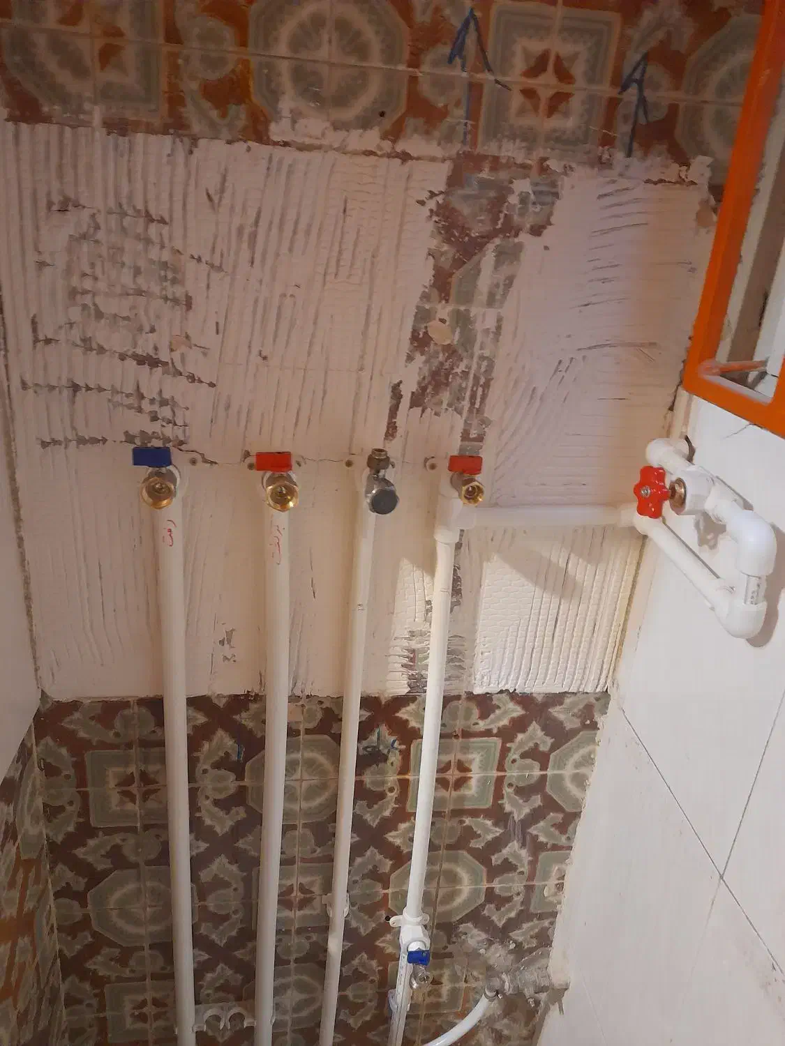 تاسیسات.لوله کشی.تعمیر ونصب شیرالات وسرویس بهداشتی|خدمات پیشه و مهارت|اسلامشهر, شهرک مفیدی|دیوار