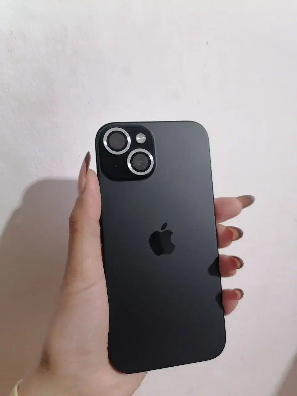 ایفون ۱۵ نرمال ۲۵۶ گیگ به صرفه تر از ایفون ۱۶|موبایل|بندر انزلی, سید آسیه|دیوار