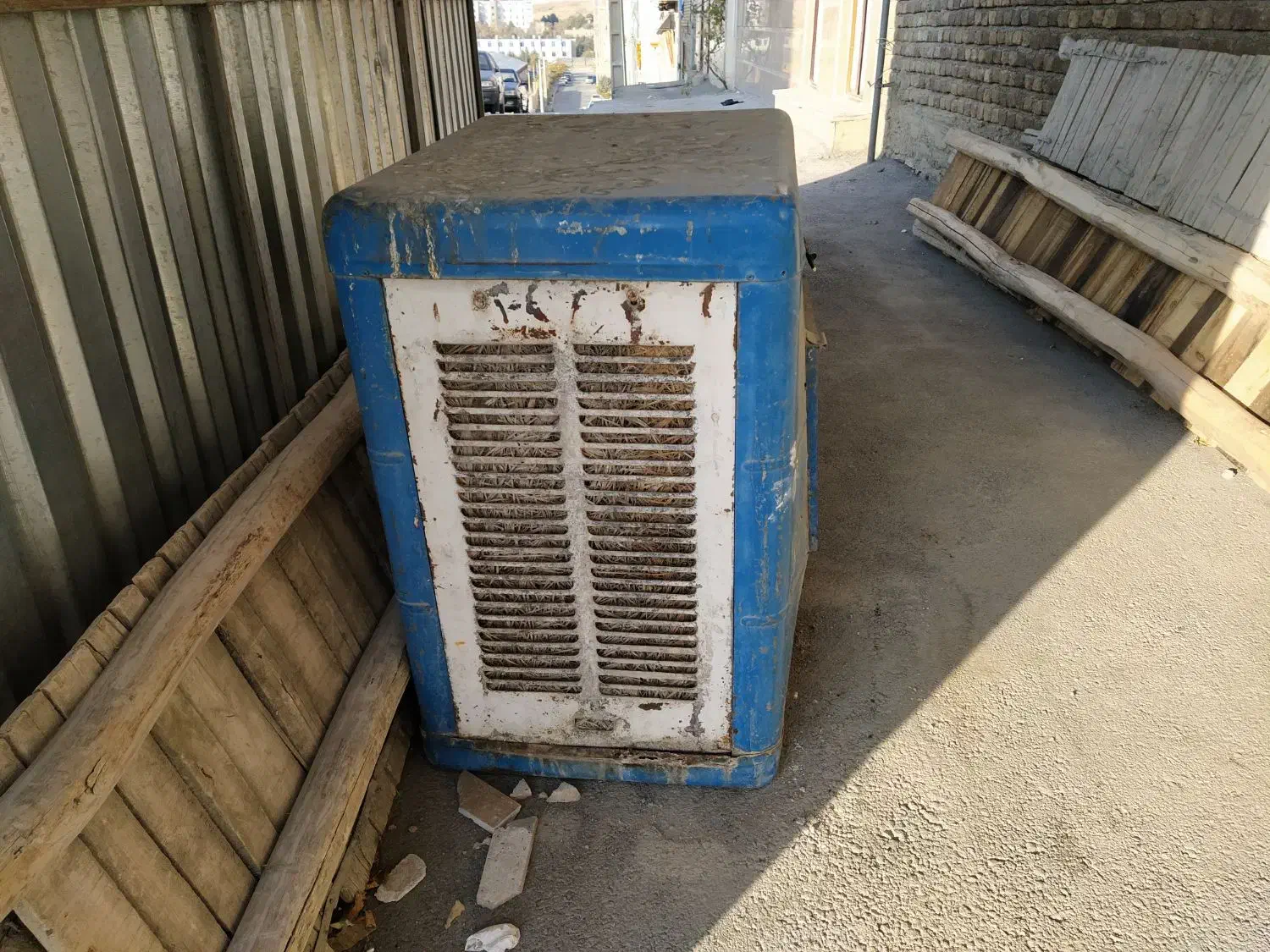 کولر آبی|کولر آبی|سنندج, |دیوار